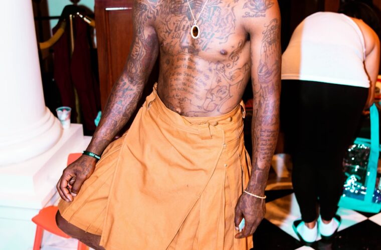 Photo "Which pants slim down"