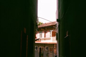 Photo narrow balcony